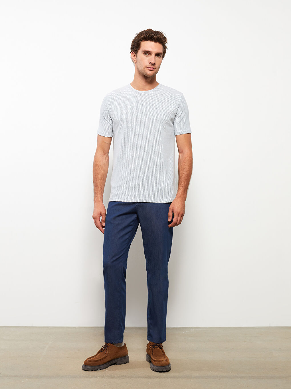 Rundhalsausschnitt Kurzarm Gemustertes Herren-T-Shirt-2