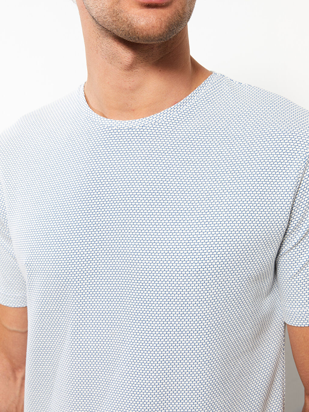 Rundhalsausschnitt Kurzarm Gemustertes Herren-T-Shirt-3