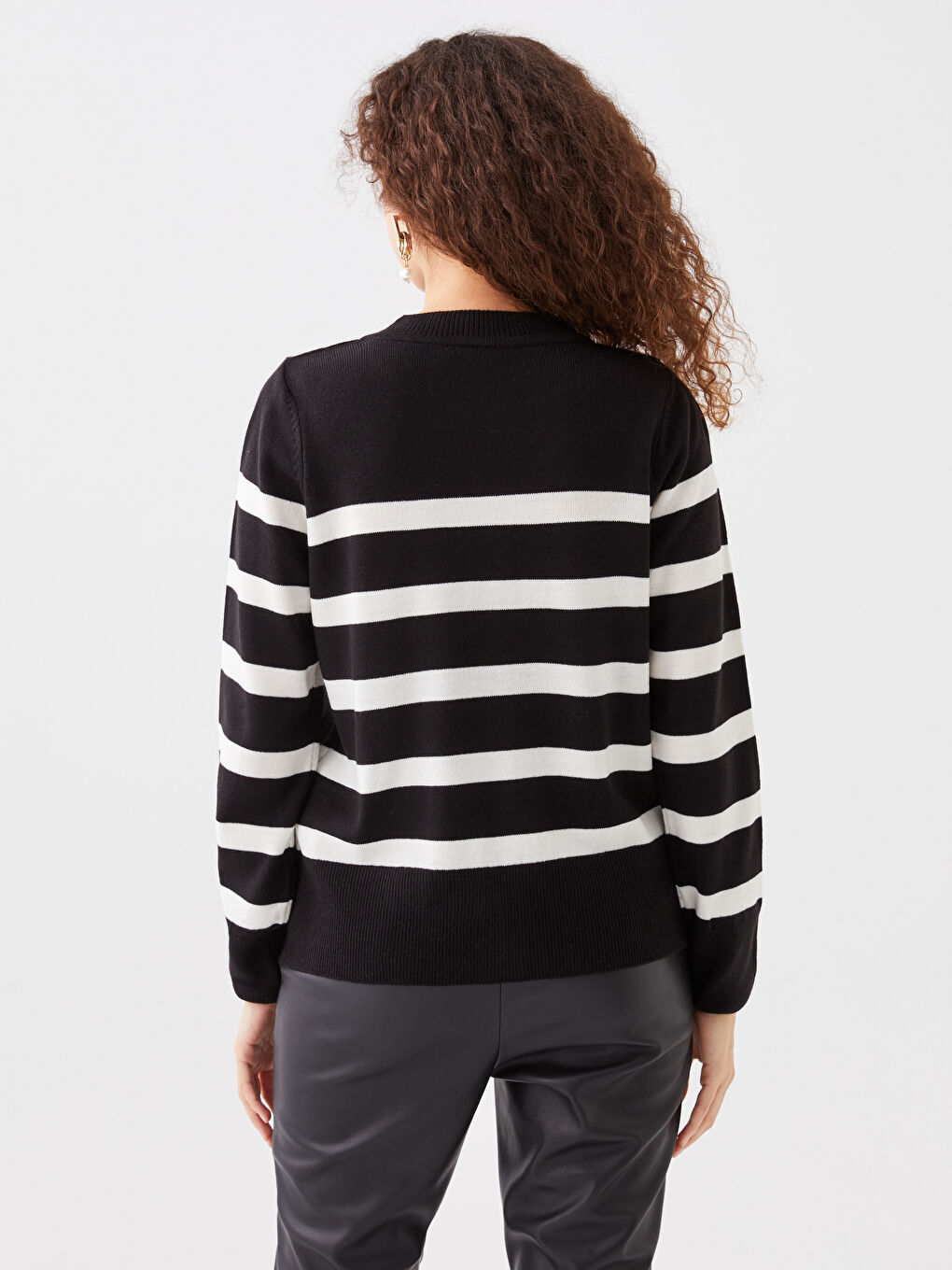 كاريدجان نسائي بأكمام طويلة بياقة دائرية -S39560Z8-LEG