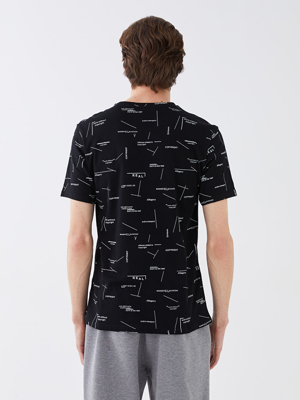 تي شيرت رجالي جيرسي بياقة دائرية وأكمام قصيرة ونقشة-4