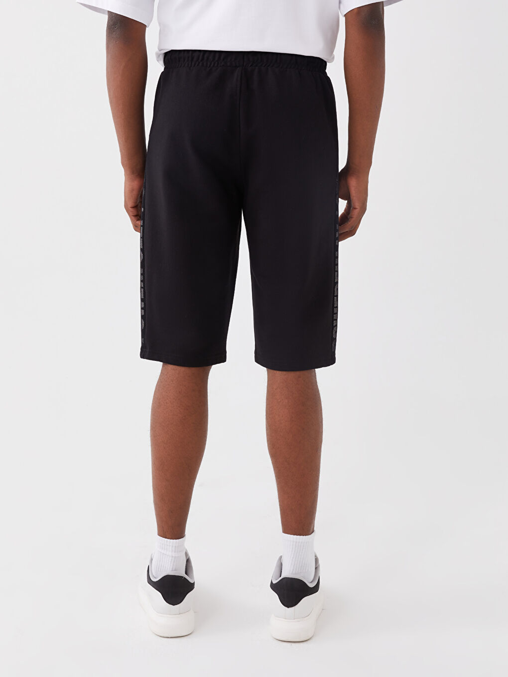 Шорты для мужчин свободного кроя-3