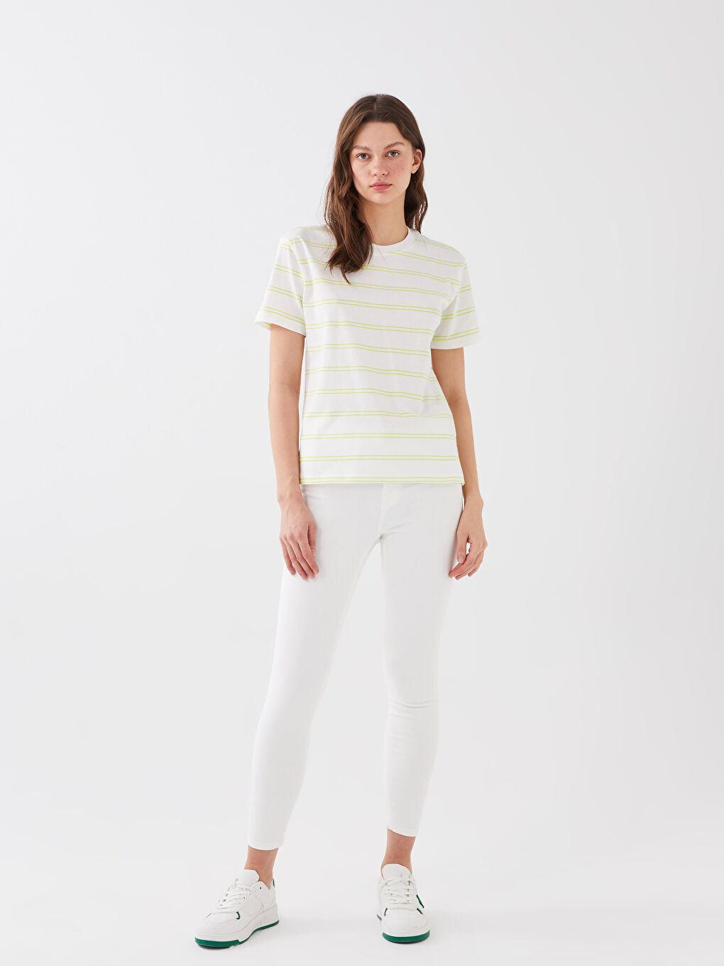T-Shirt Rayé à Manches Courtes et Col Rond pour Femmes-2