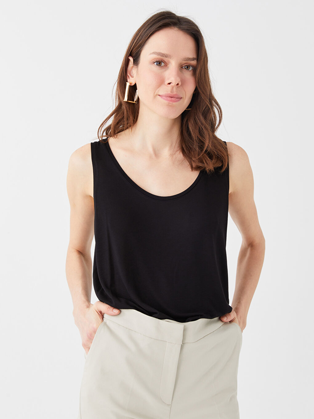 LCWAIKIKI Basic Women's U Neck Plain Tank Top -S39678Z8-CVL