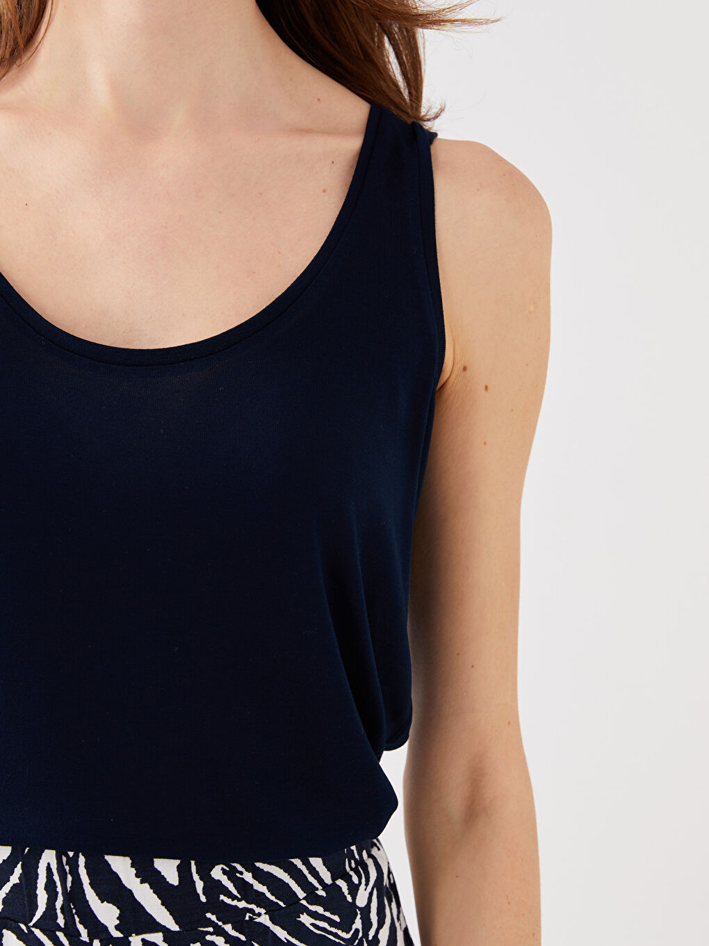 Lacivert Kadın U Yaka Düz Atlet-3