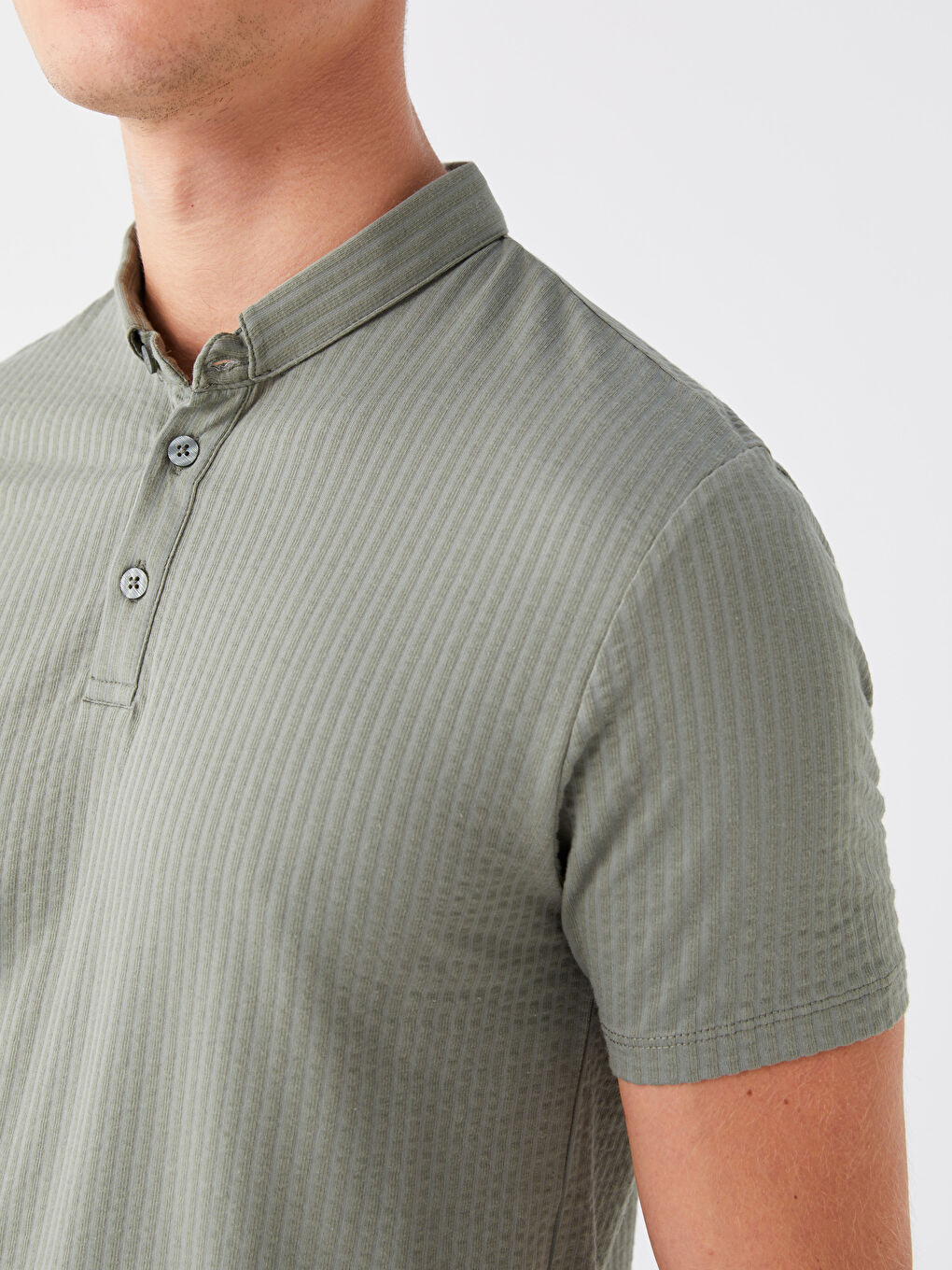 Yeşil Polo Yaka Kısa Kollu Çizgili Erkek Tişört-3