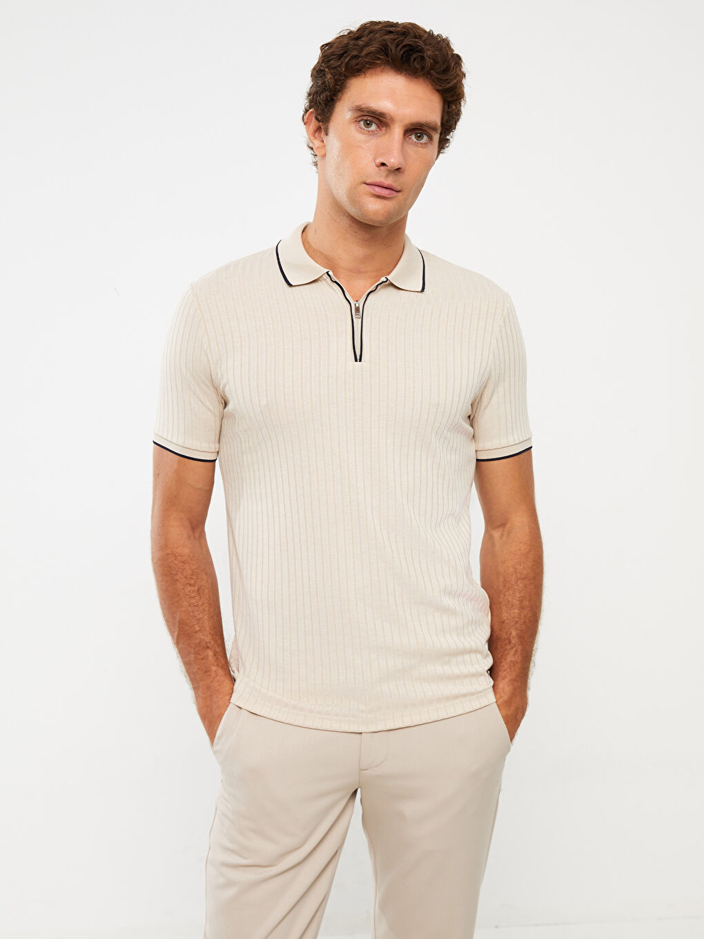 Bej Polo Yaka Kısa Kollu Erkek Tişört