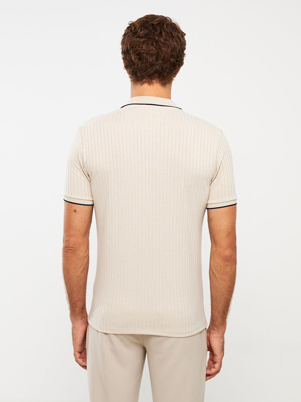 Bej Polo Yaka Kısa Kollu Erkek Tişört-4