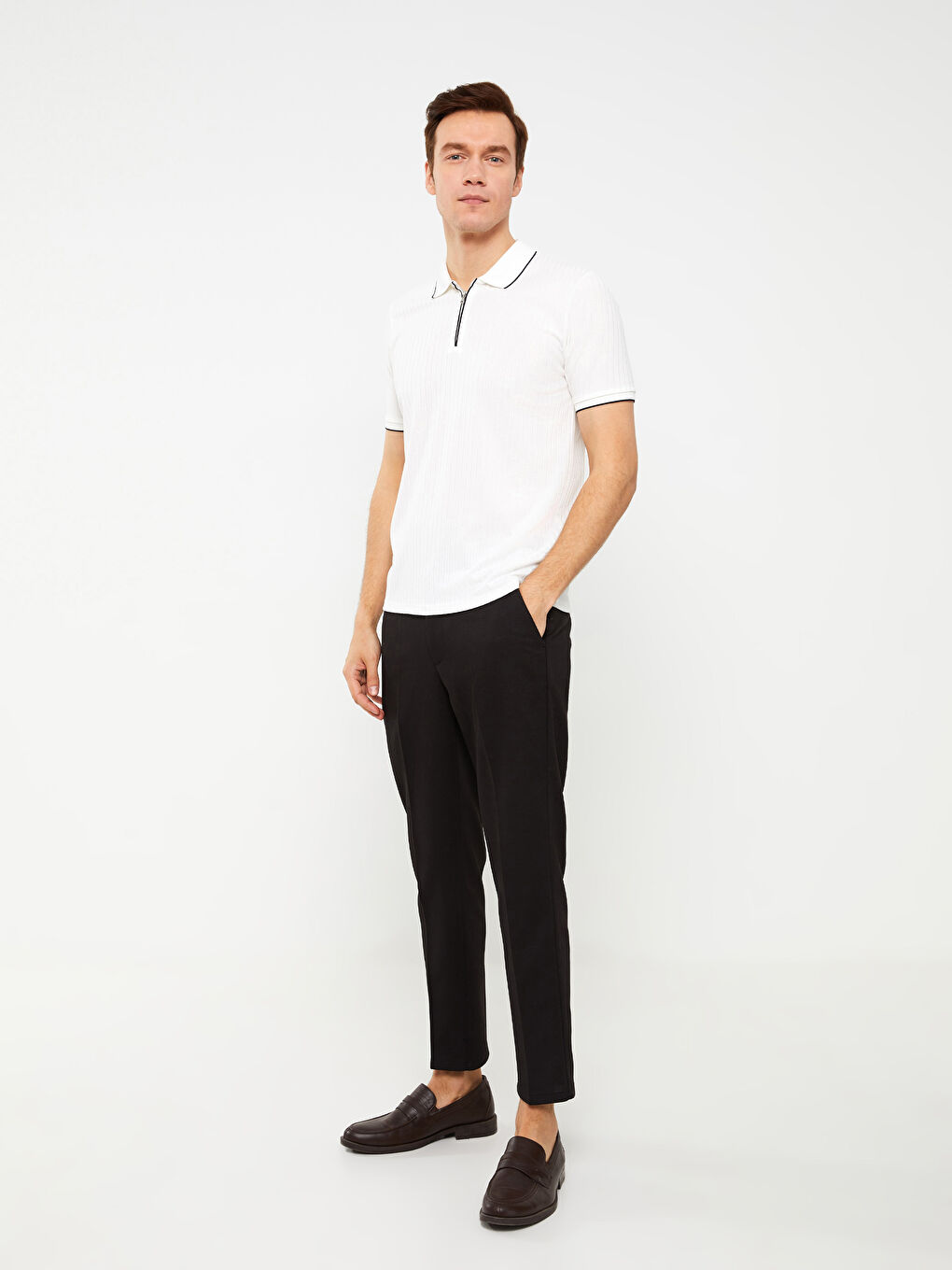 Beyaz Polo Yaka Kısa Kollu Erkek Tişört-2