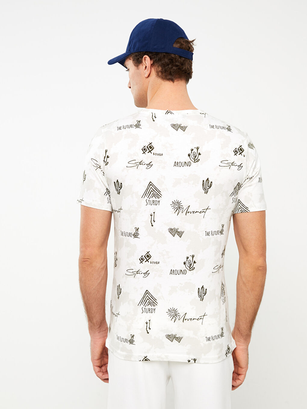 Ерлерге арналған трикотаж дөңгелек жағалы қысқа жең өрнекті футболка-4