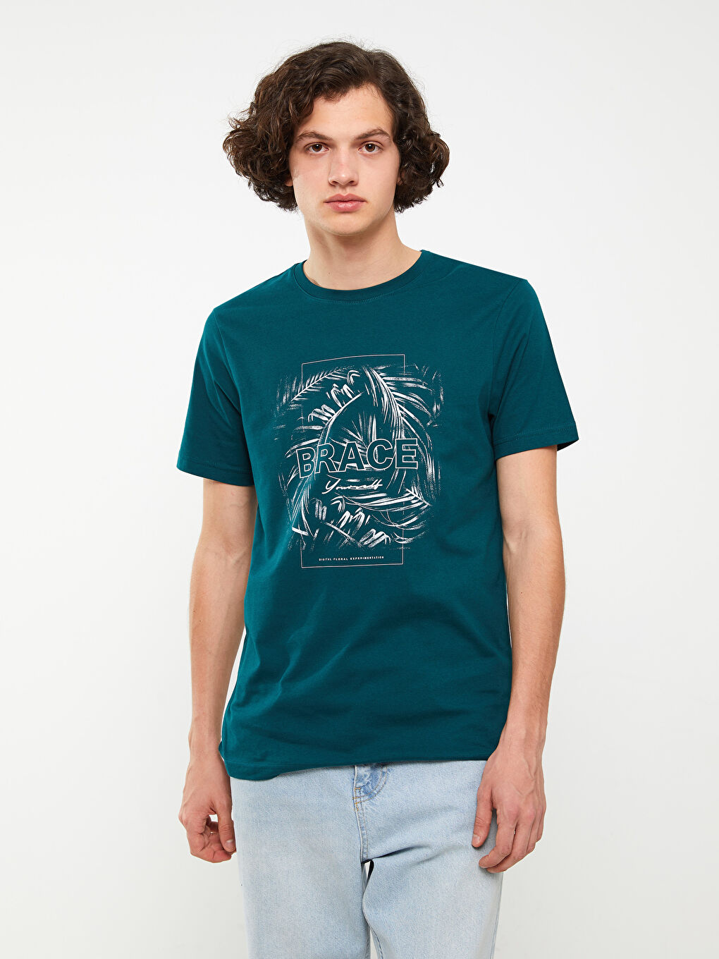 تيشيرت رجالي ياقة دائرية كم قصير مطبوع قطن ممشط-1