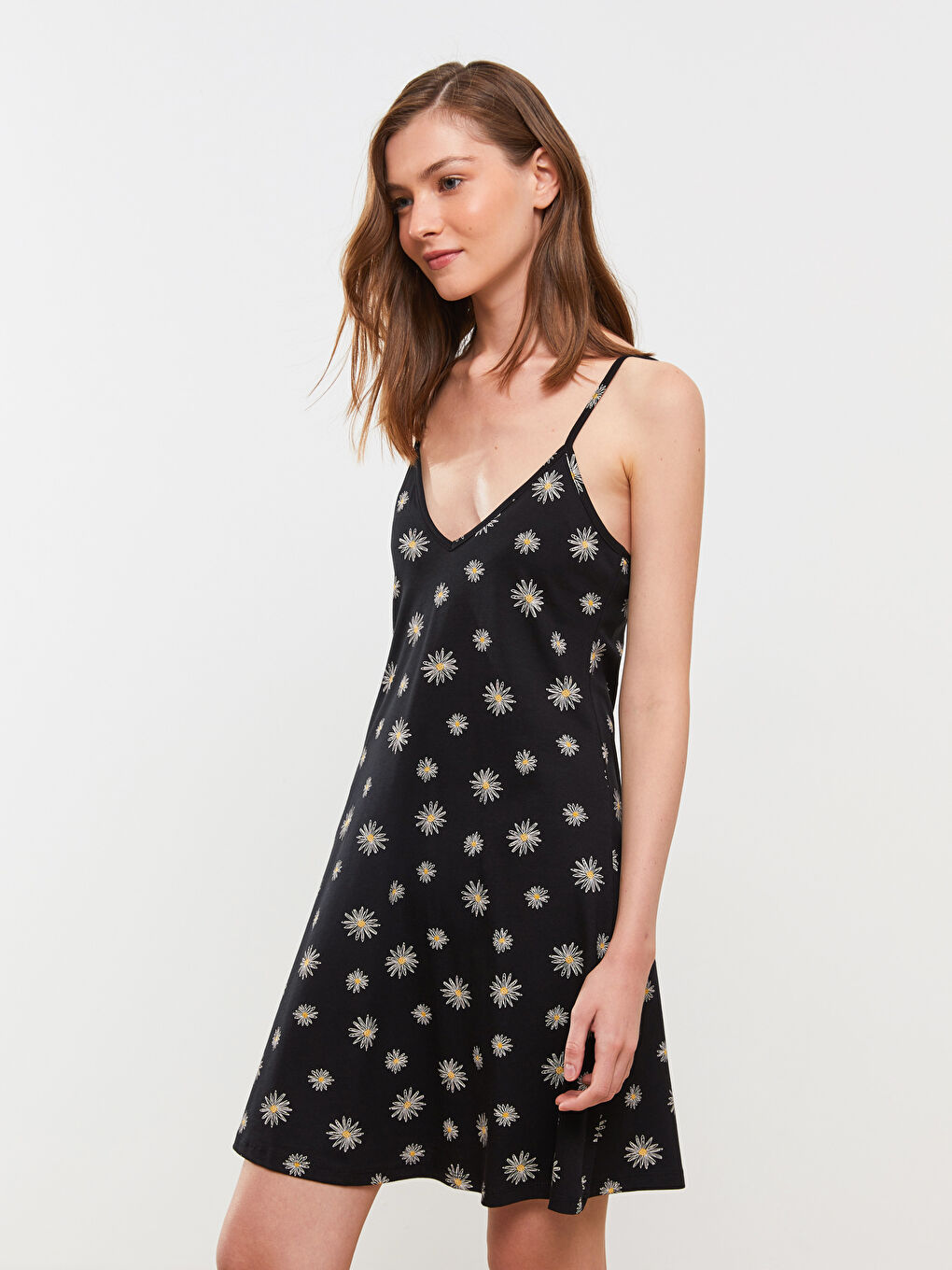 قميص نوم نساء قطن مزهر بحمالات و عنق V-2