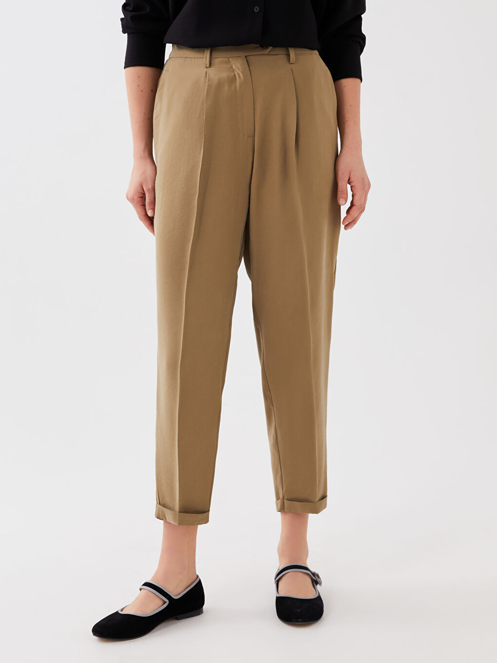 Haki Kadın Havuç Kesim Düz Pantolon-5