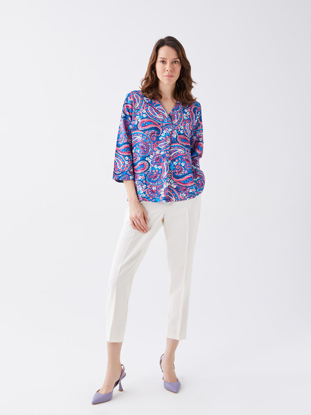 LCWAIKIKI Classic Beli Lastikli Rahat Kalıp Kadın Pantolon -S39806Z8-FEW
