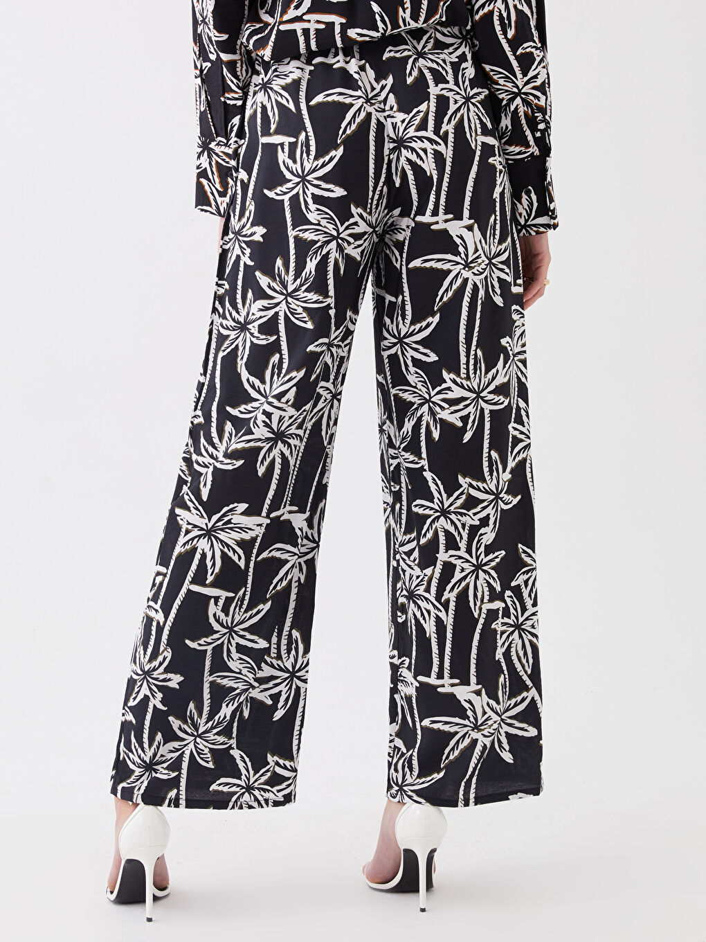 CRNA Pantalone Žena -S39810Z8-LQJ