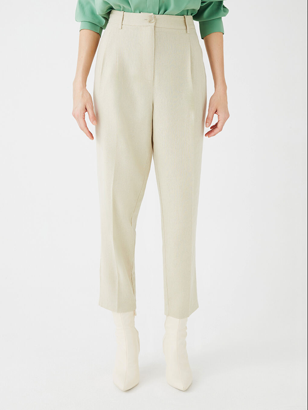 LCWAIKIKI Classic Bequeme Karottenhose mit geradem Bein für Damen -S39813Z8-SSC