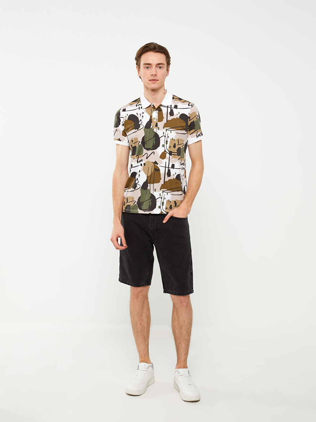 Beyaz Polo Yaka Kısa Kollu Desenli Penye Erkek Tişört-2