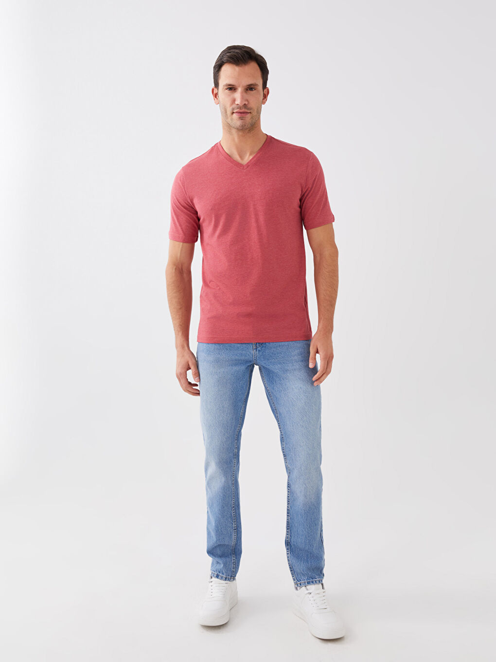 Kırmızı V Yaka Kısa Kollu Penye Erkek Tişört-1