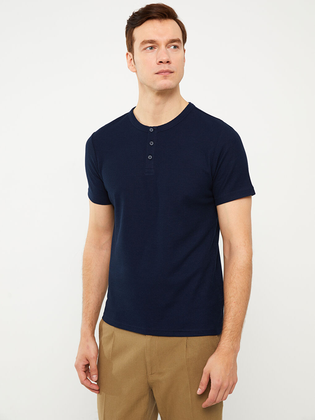 LCWAIKIKI Basic Crew Neck Short Sleeve Men's T-Shirt -S39849Z8-DWP