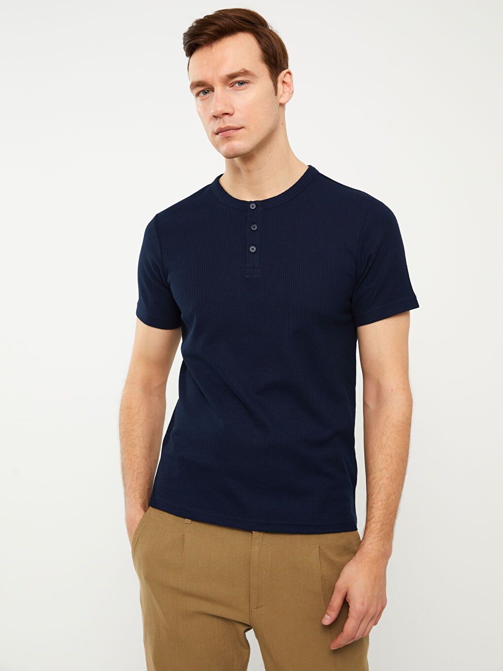 LCWAIKIKI Basic Crew Neck Short Sleeve Men's T-Shirt -S39849Z8-DWP