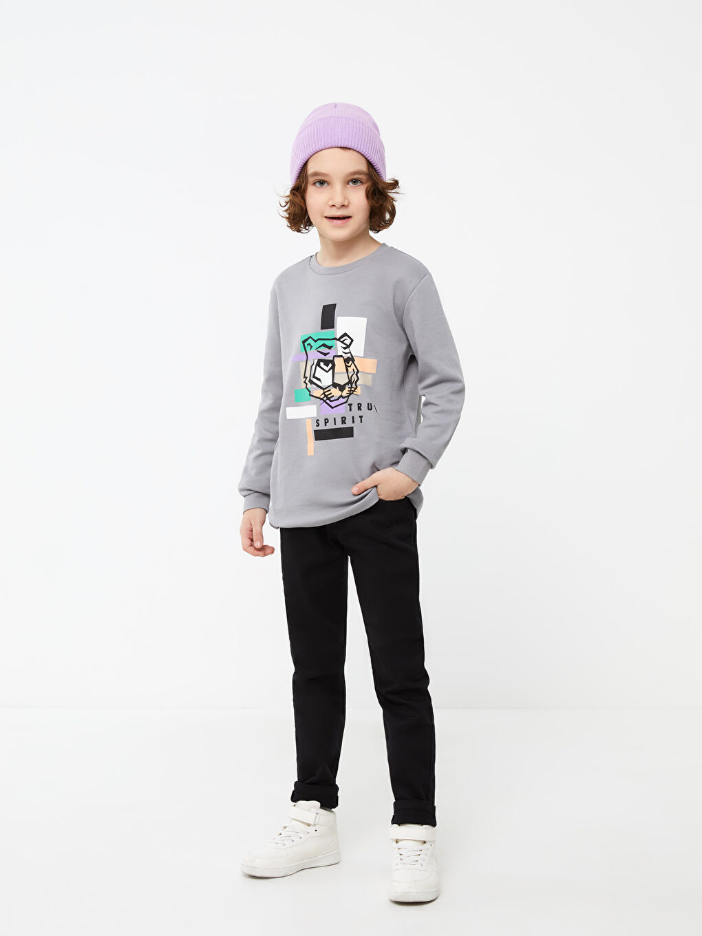 Crew Neck Printed Long Sleeve Boys' T-Shirt-1