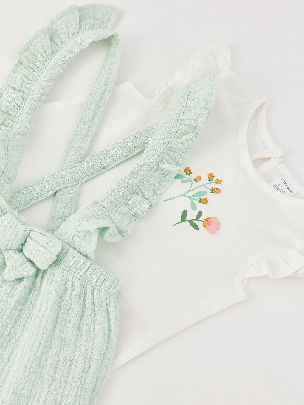 Yeşil Bisiklet Yaka Kısa Kollu Baskılı Kız Bebek Tişört ve Şort 2'li Takım-3