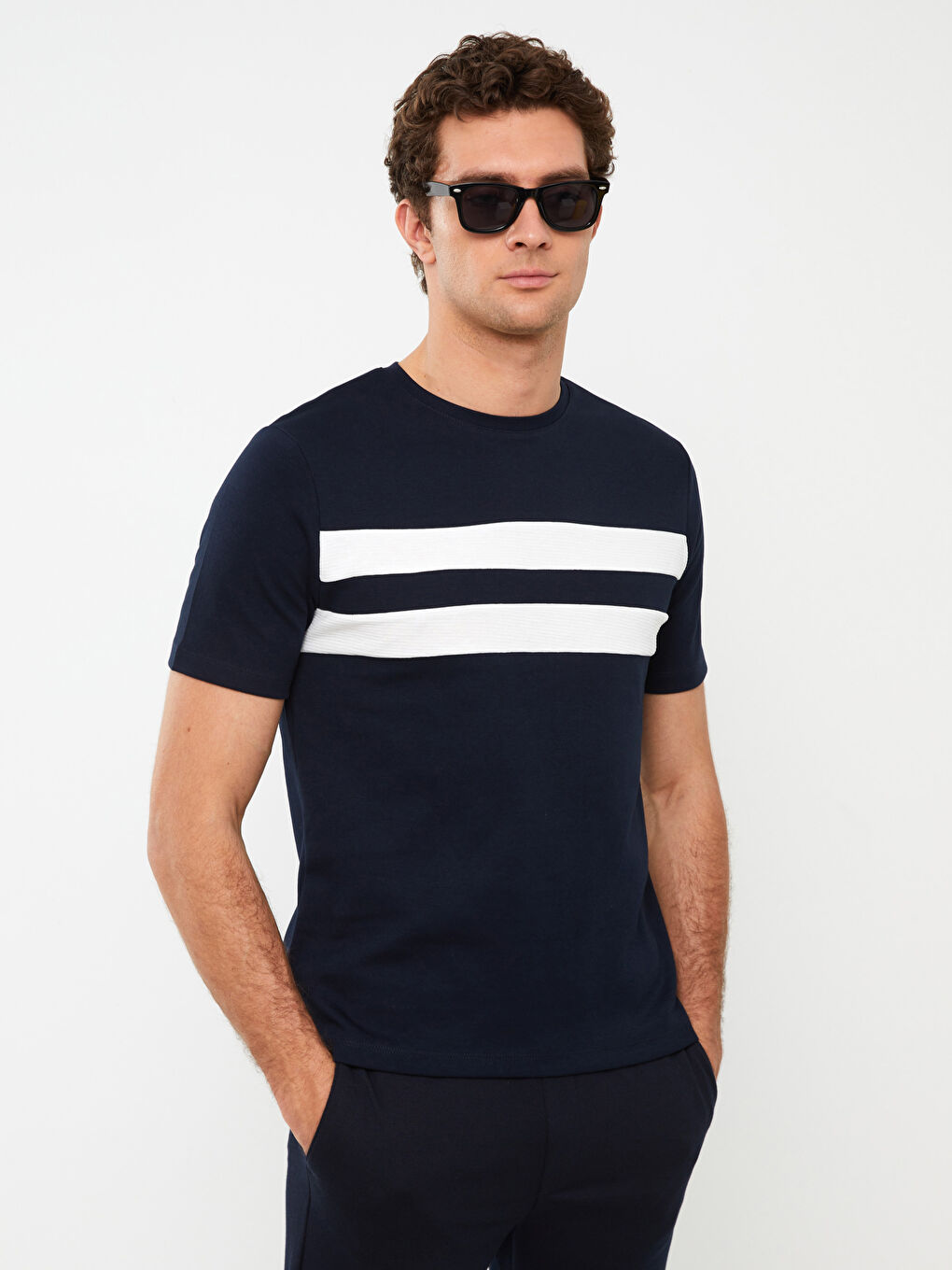 Bisiklet Yaka Kısa Kollu Renk Bloklu Erkek Tişört