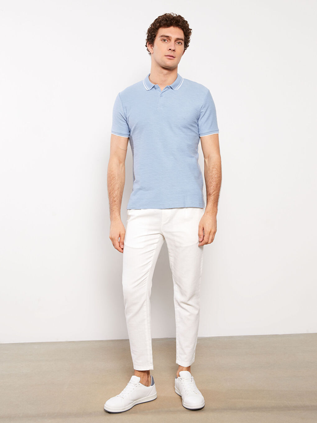 تیشێرت پۆڵۆ یه‌خه‌ی قۆڵ كورت پیکێ بۆ پیاوان-1