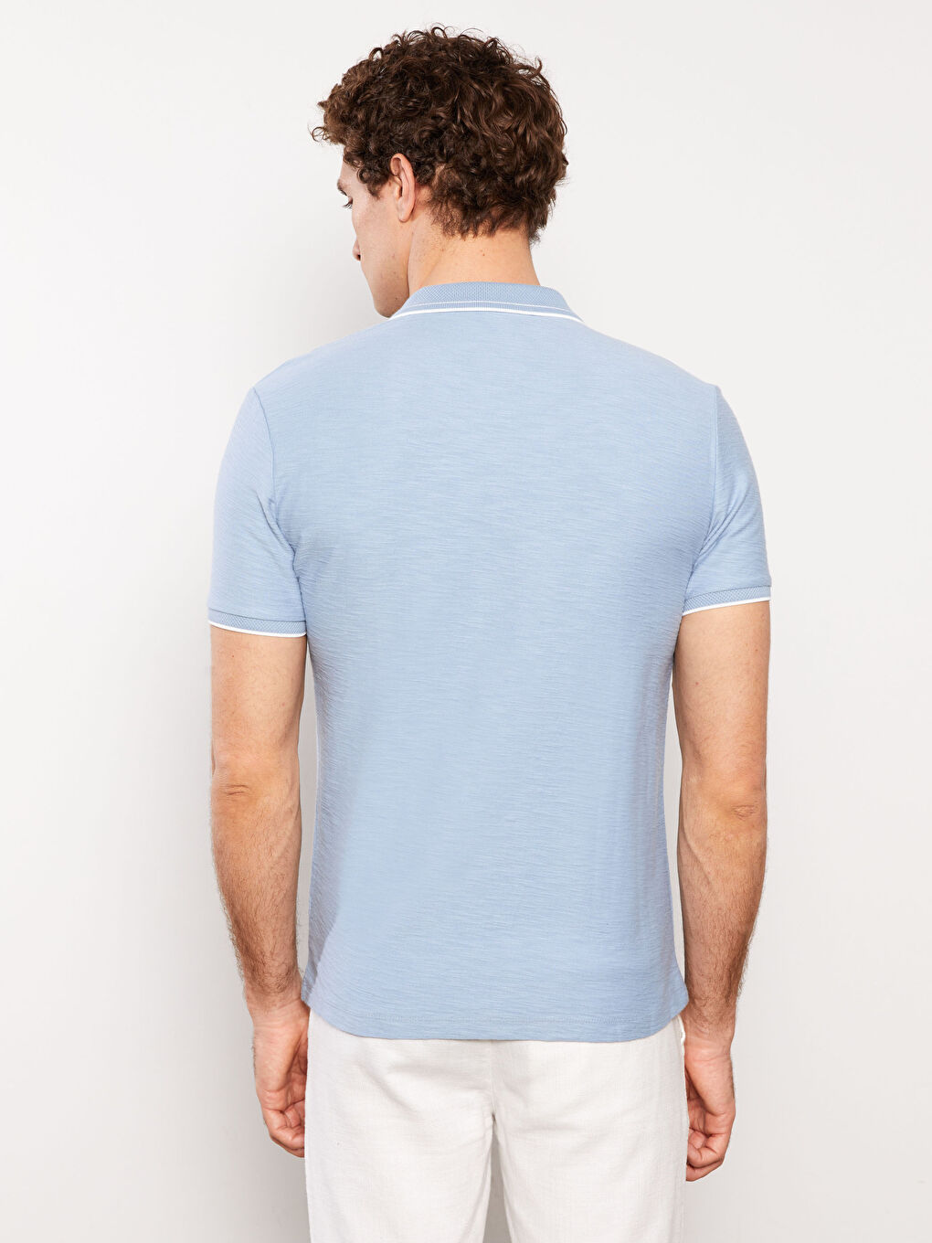 تیشێرت پۆڵۆ یه‌خه‌ی قۆڵ كورت پیکێ بۆ پیاوان-4