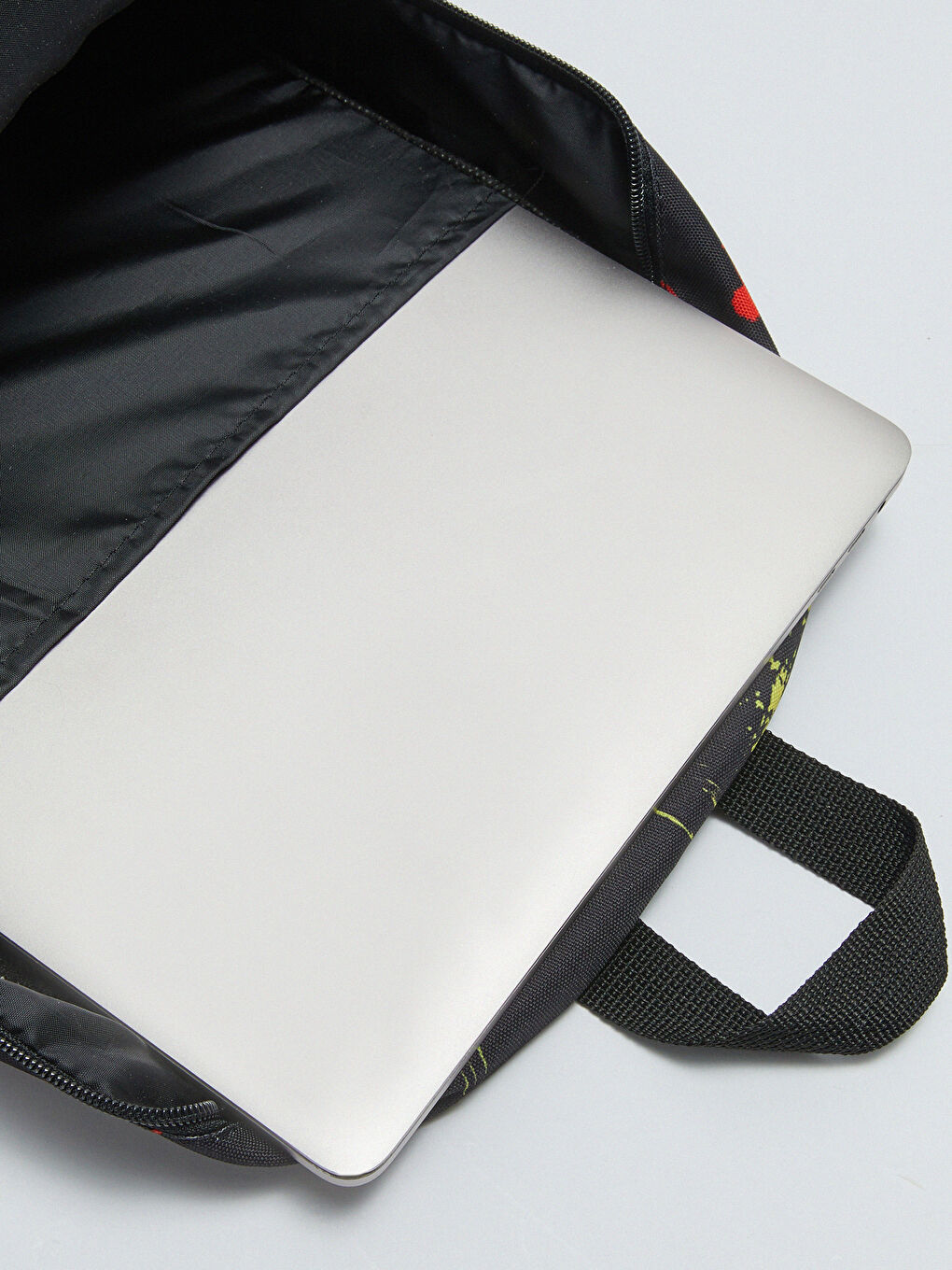 Karışık Baskılı Erkek Çocuk Sırt Çantası-3