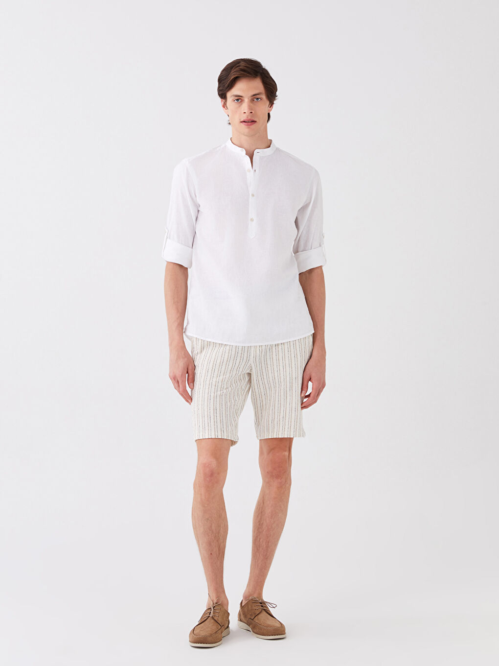 Ekru Slim Fit Çizgili Keten Karışımlı Erkek Şort