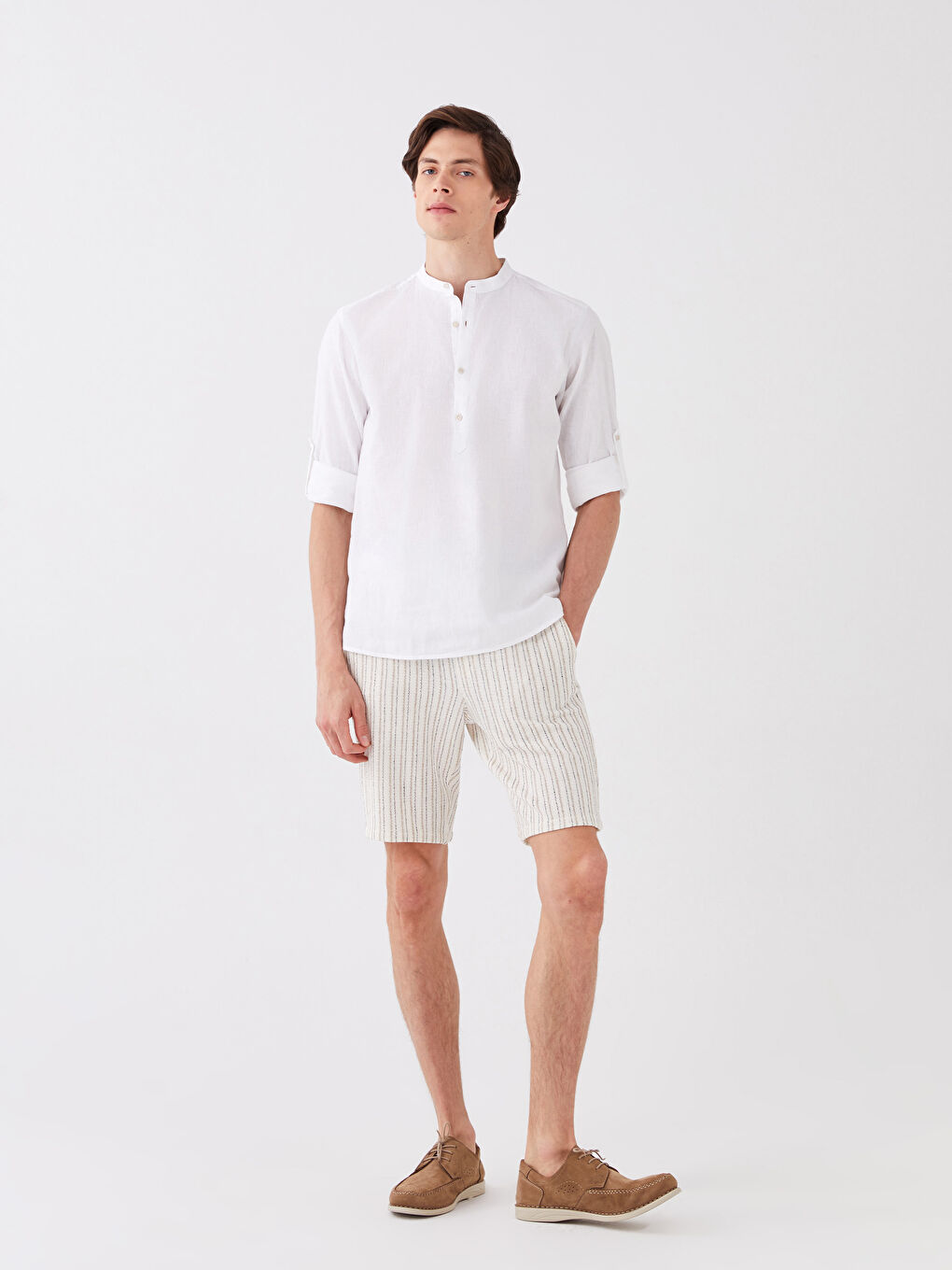 Ekru Slim Fit Çizgili Keten Karışımlı Erkek Şort-1