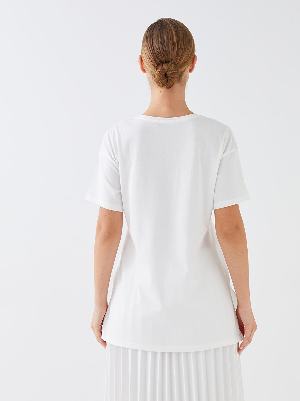 Ekru Bisiklet Yaka Baskılı Kısa Kollu Kadın Tişört-4