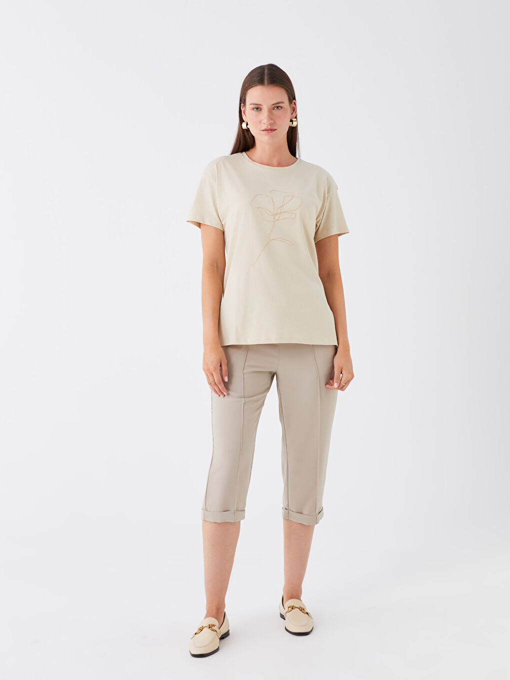 Bej Bisiklet Yaka Baskılı Kısa Kollu Kadın Tişört-2