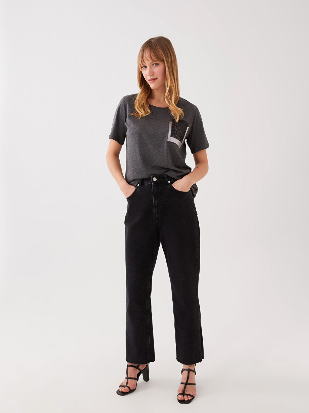 Crew Neck Sequins Embroidered Short Sleeve  Women's T-Shirt-2