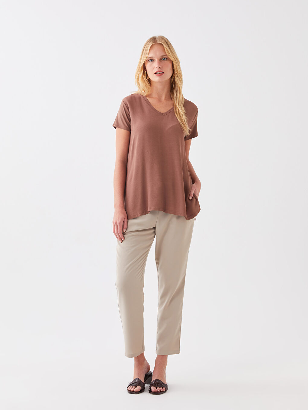 V-Neck Plain Short Sleeve Women's T-Shirt-2