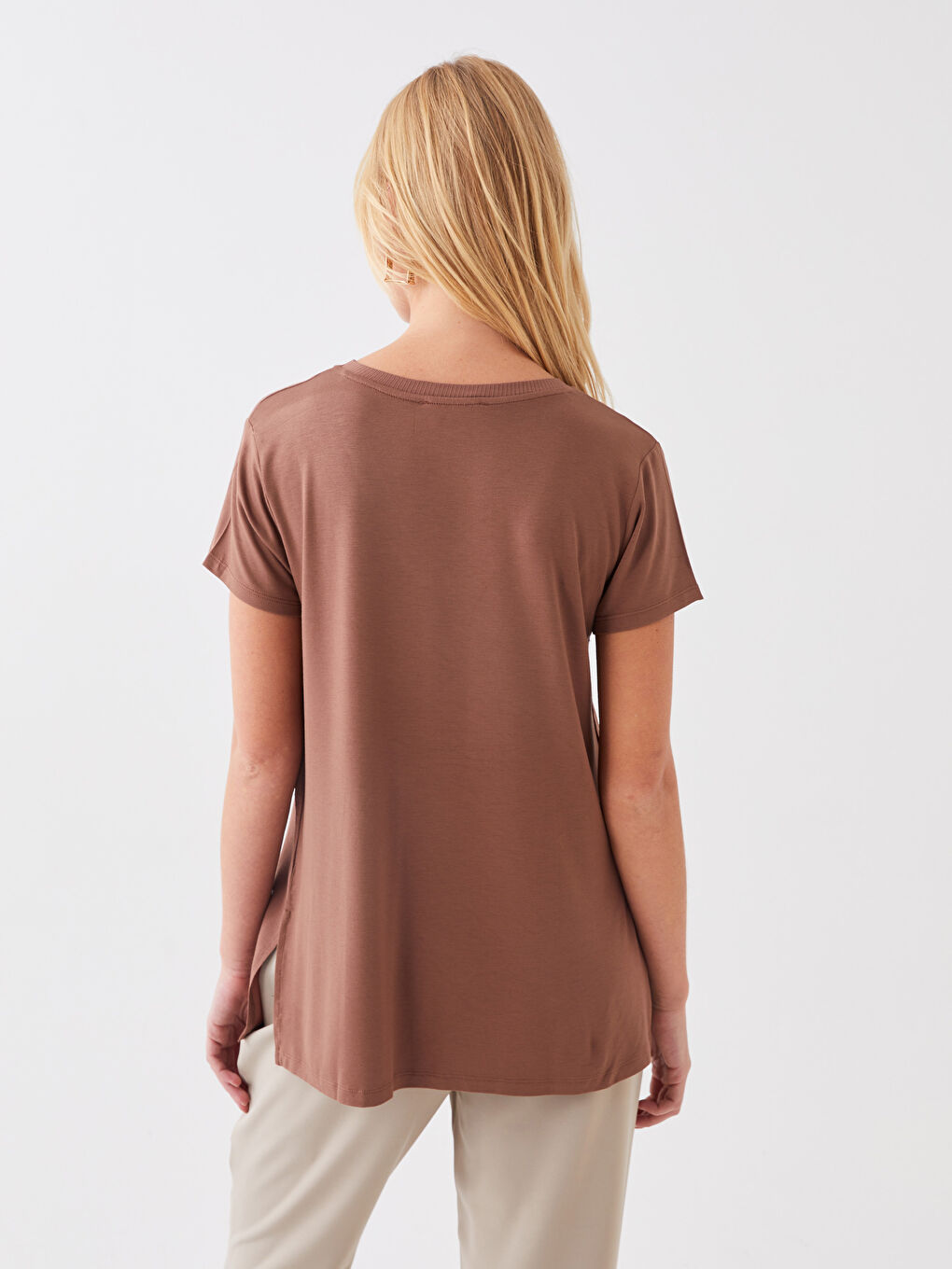 V-Neck Plain Short Sleeve Women's T-Shirt-4