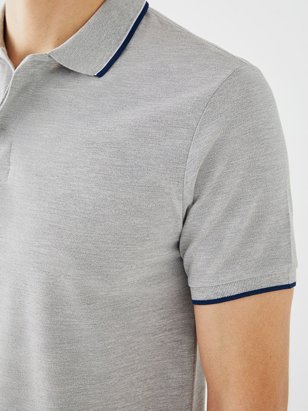 Polo Neck Short Sleeve Pique Men's T-Shirt -S39974Z8-DG9