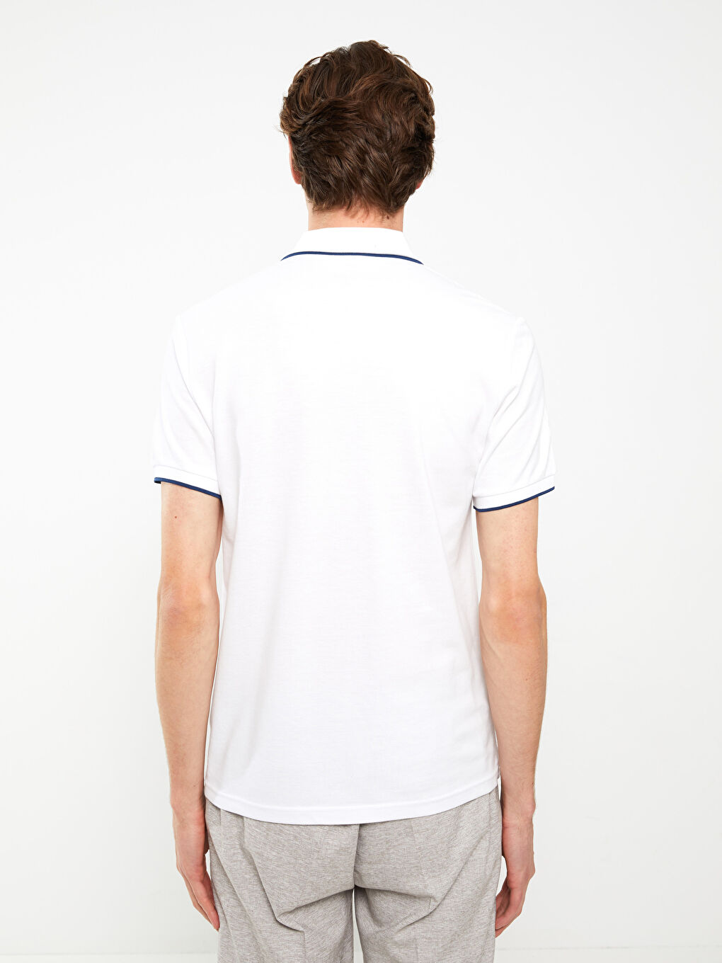 Beyaz Polo Yaka Kısa Kollu Pike Erkek Tişört-4