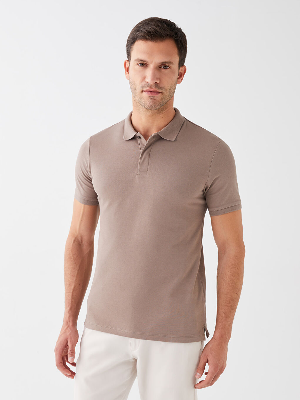 Kahverengi Polo Yaka Kısa Kollu Pike Erkek Tişört-1