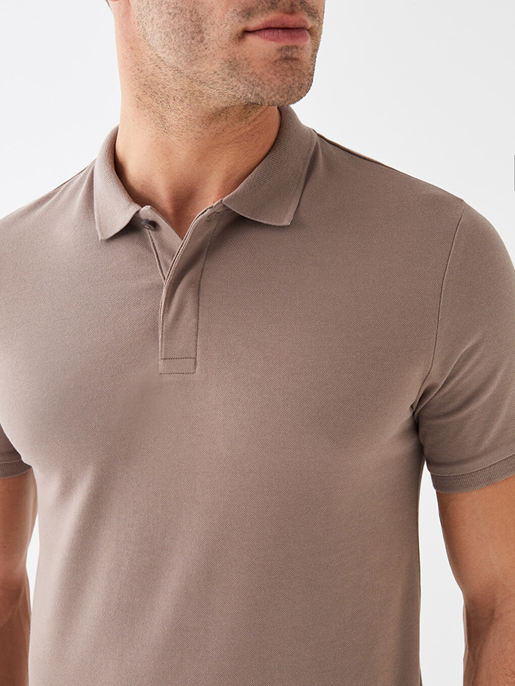 Kahverengi Polo Yaka Kısa Kollu Pike Erkek Tişört-3