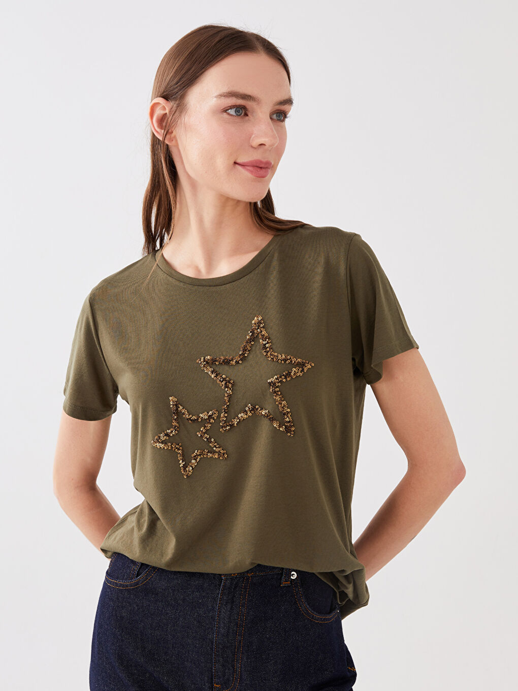 Haki Bisiklet Yaka Pul Payetli Kısa Kollu Kadın Tişört-1
