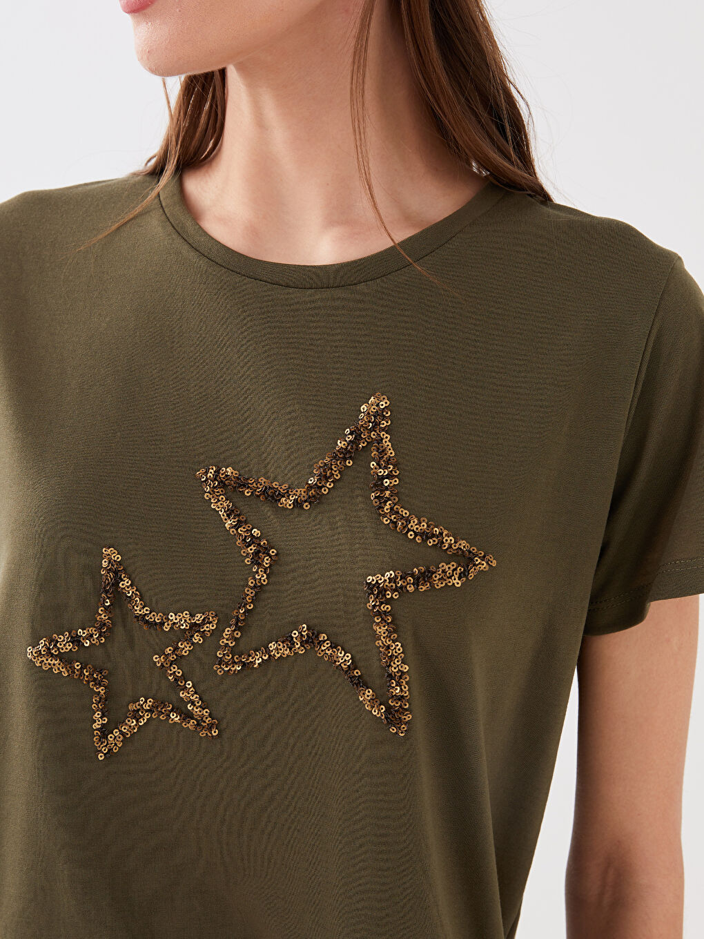 Haki Bisiklet Yaka Pul Payetli Kısa Kollu Kadın Tişört-3
