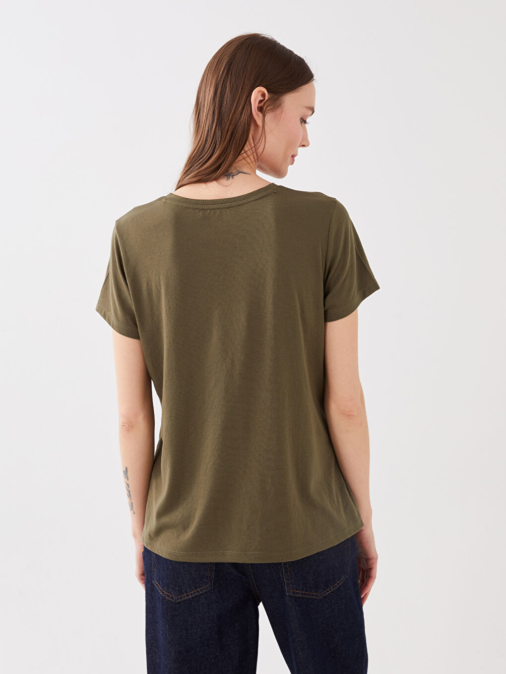 Haki Bisiklet Yaka Pul Payetli Kısa Kollu Kadın Tişört-4
