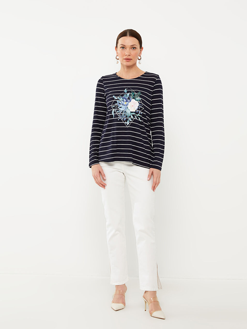 Crew Neck Printed Long Sleeve Women's T-Shirt-1