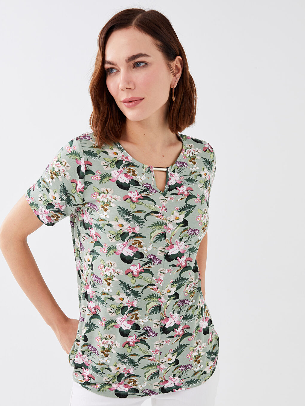 Yeşil Bisiklet Yaka Desenli Kısa Kollu Kadın Bluz