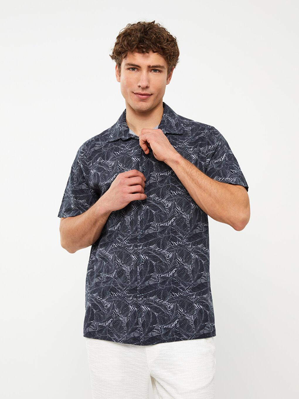 Regular Fit Short Sleeve Patterned Poplin Men's Shirt-1