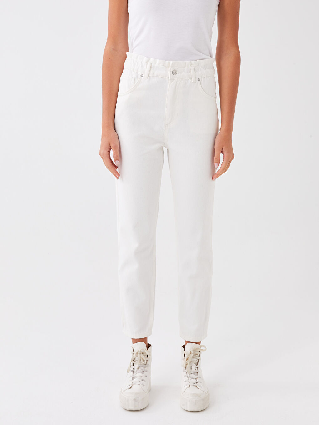 Beyaz Bisiklet Yaka Baskılı Crop Kadın Aktif Spor Atlet-4