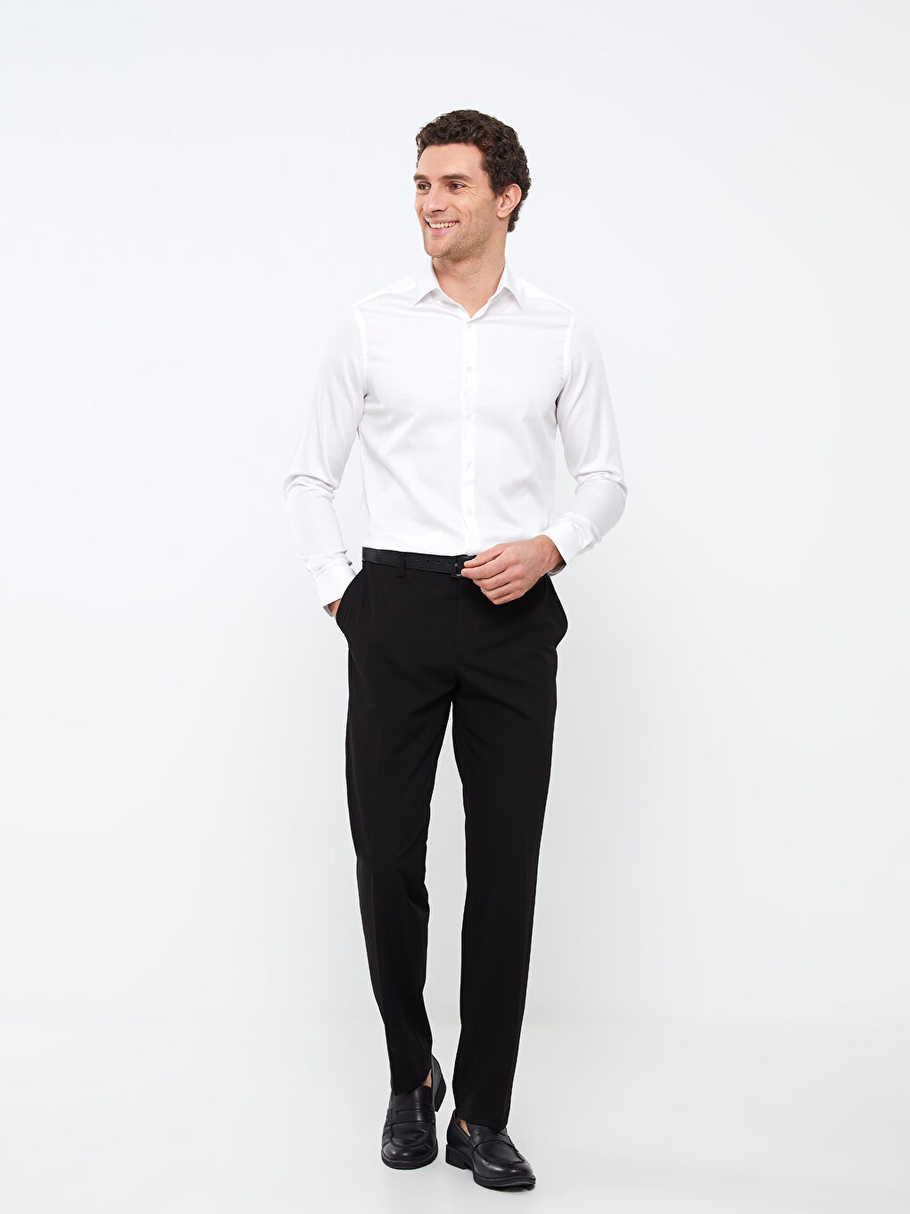 LCWAIKIKI Formal Muška slim-fit poplin košulja - dugi rukav -S3AA70Z8-Q6K
