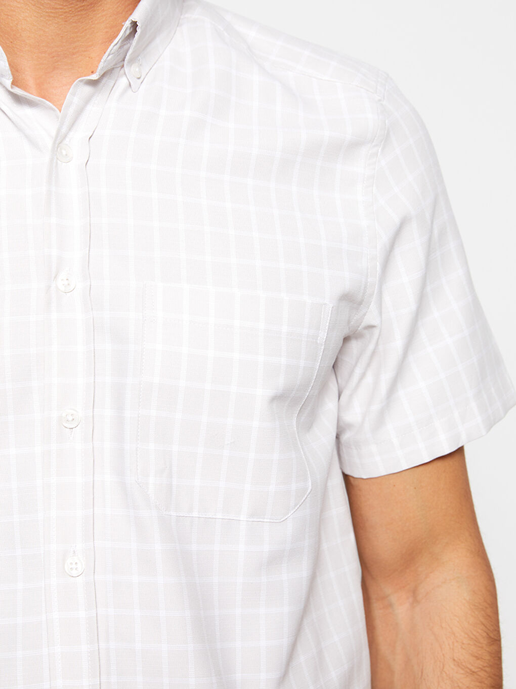LCWAIKIKI Formal Regular Fit Men's Short Sleeve Plaid Dobby Shirt -S3AA80Z8-LKQ