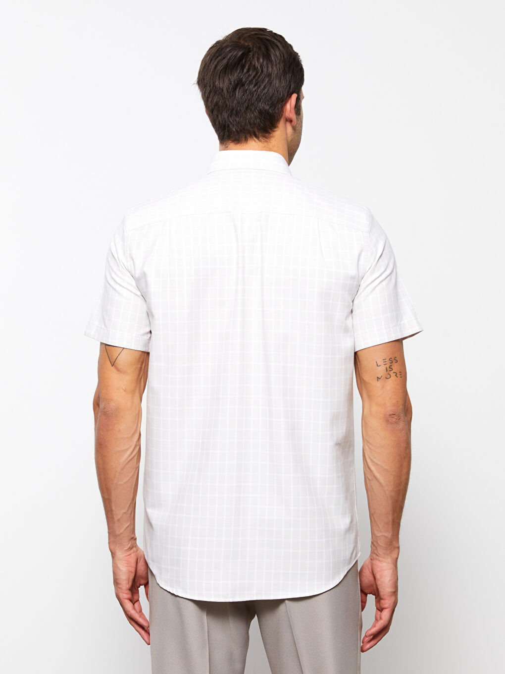 LCWAIKIKI Formal Regular Fit Men's Short Sleeve Plaid Dobby Shirt -S3AA80Z8-LKQ